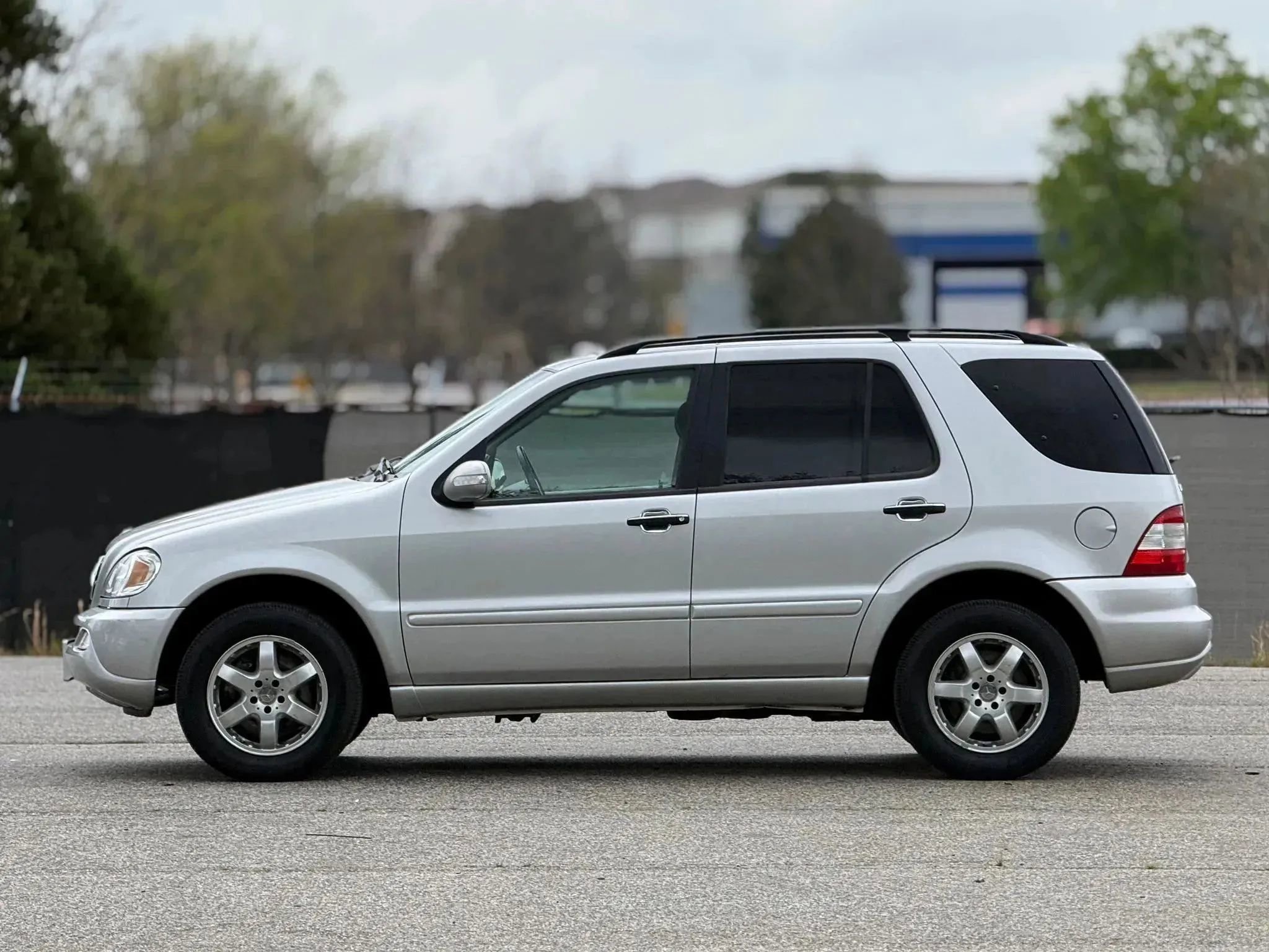Used 2003 Mercedes-Benz ML 500 4MATIC image 8