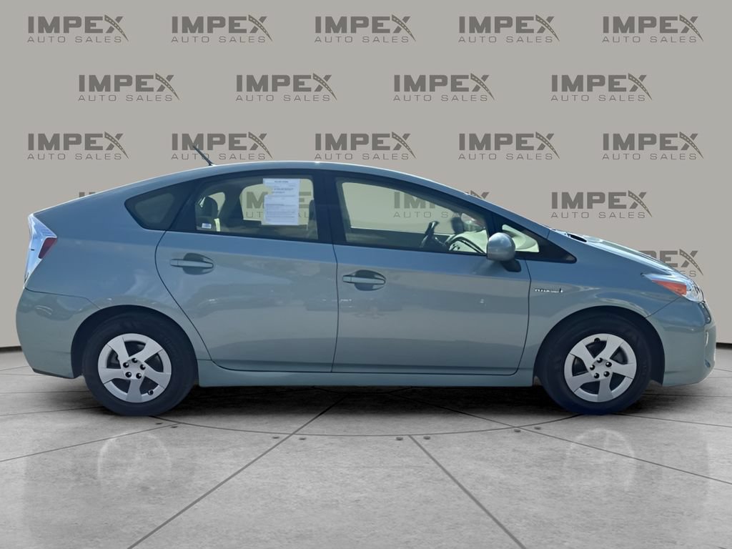 Used 2013 Toyota Prius Three FWD image 6