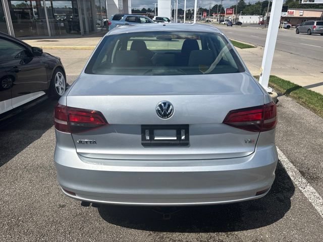 Used 2016 Volkswagen Jetta S FWD image 4