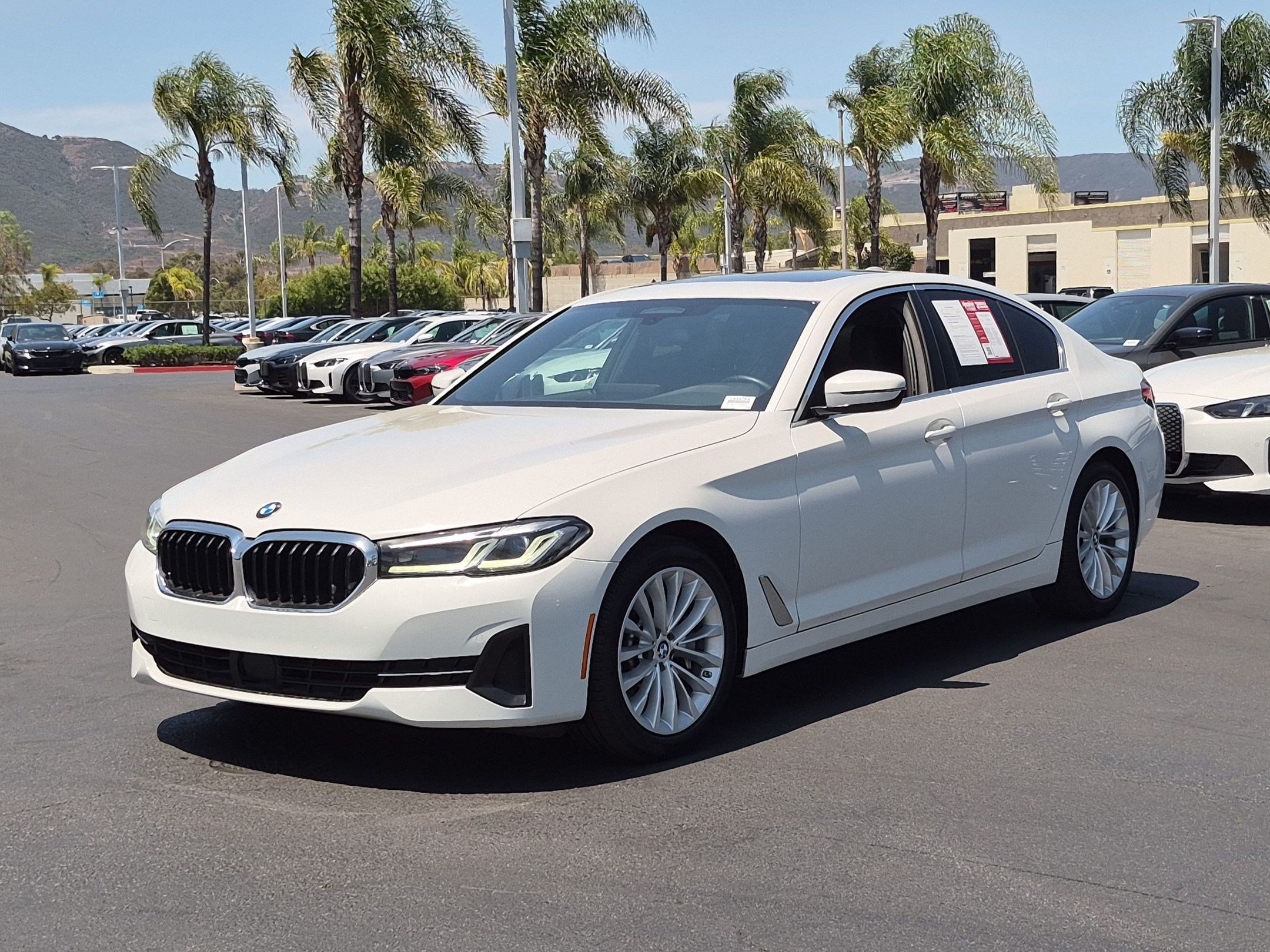 Used 2022 BMW 530i xDrive AWD/4WD image 5