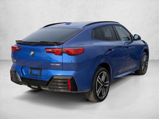 New 2026 BMW X2 xDrive28i image 2