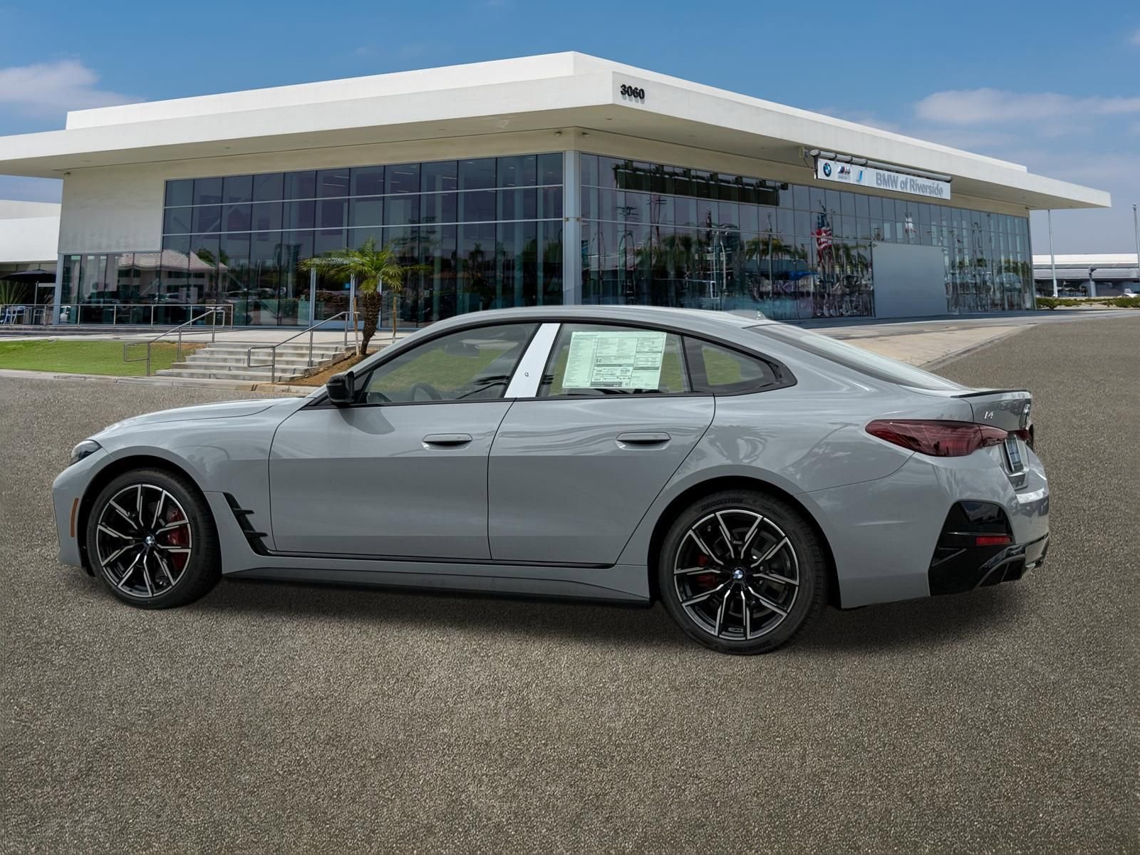 New 2026 BMW i4 eDrive40 w/ M Sport Package RWD image 7