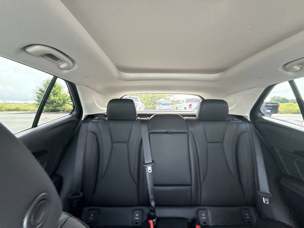 Certified 2023 Buick Envision Essence w/ Sport Touring Package AWD/4WD image 11