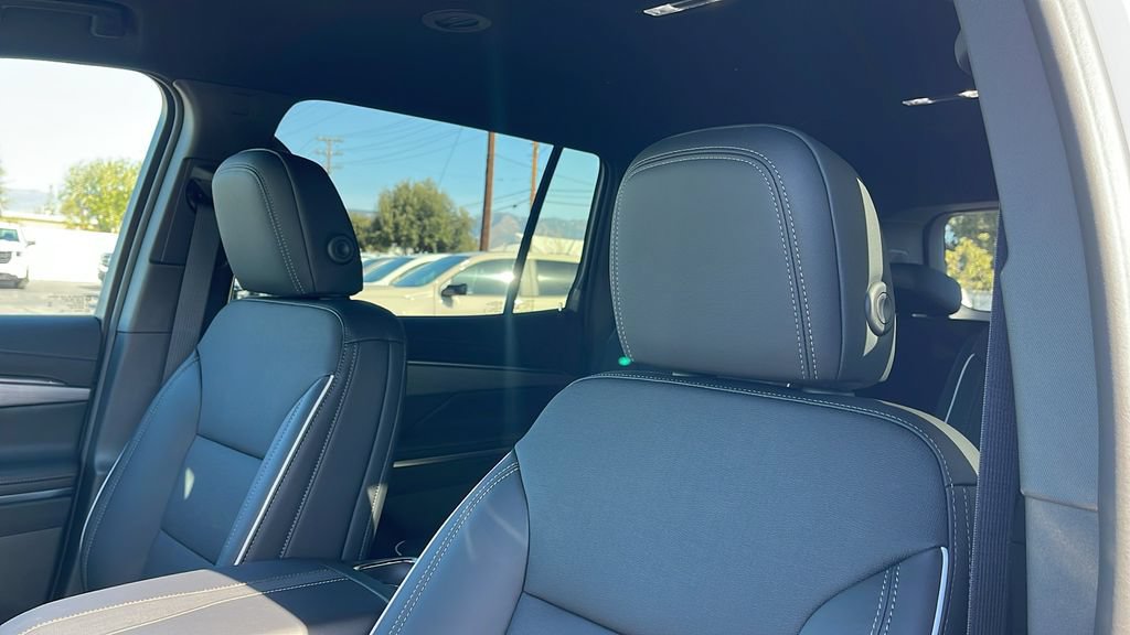 New 2026 Buick Enclave Preferred w/ Power Package FWD image 10