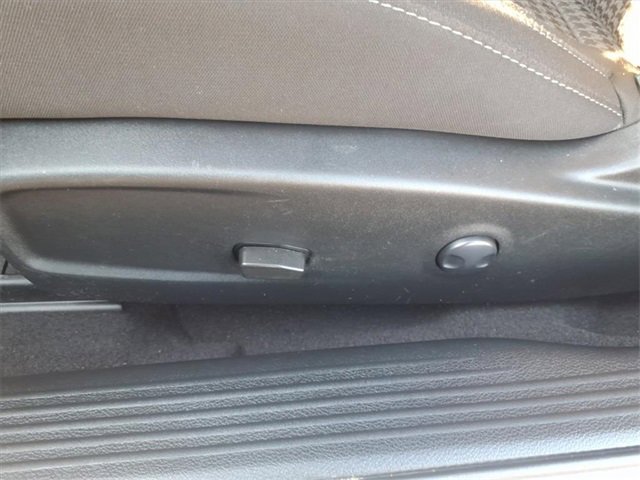 Used 2022 Dodge Challenger GT image 8