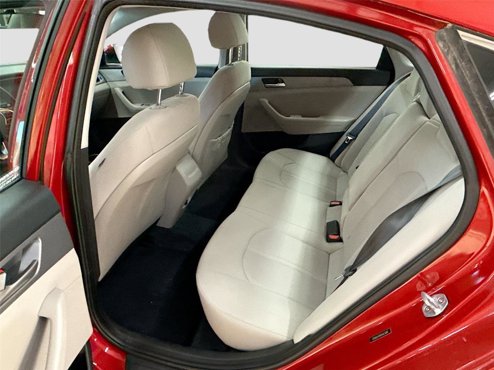 Used 2018 Hyundai Sonata ECO FWD image 5