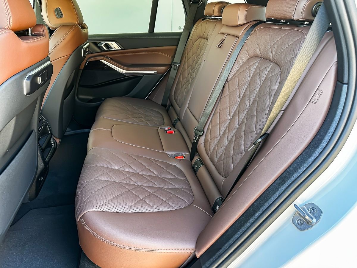 New 2026 BMW X5 sDrive40i w/ Parking Assistance Package image 17