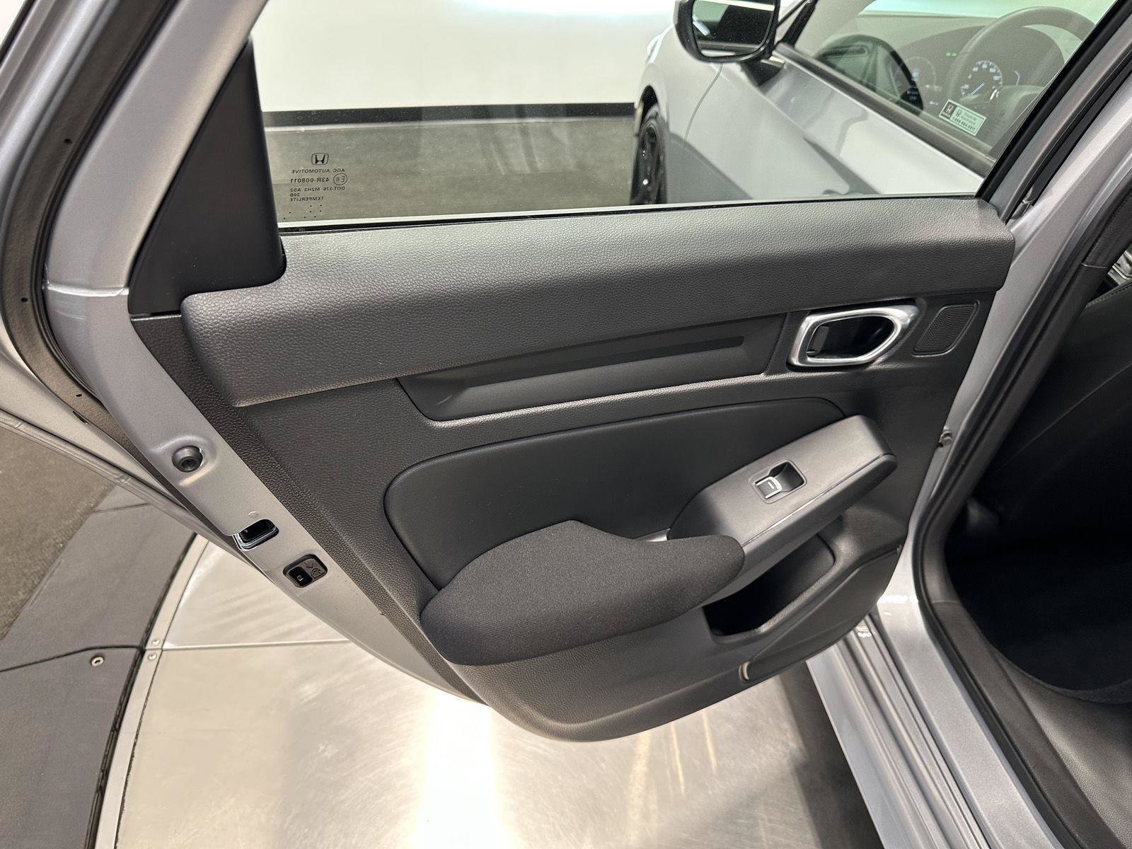 Certified 2024 Honda Civic Sport image 24
