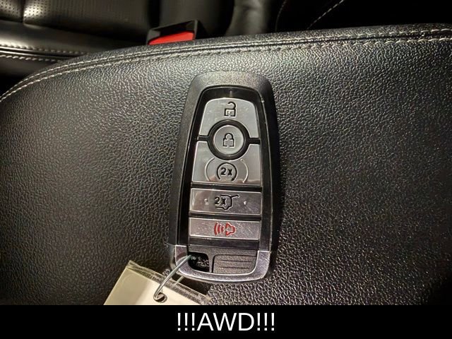 Used 2024 Ford Escape Platinum image 31