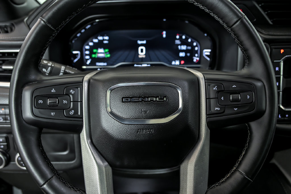 Used 2023 GMC Yukon Denali AWD/4WD image 21
