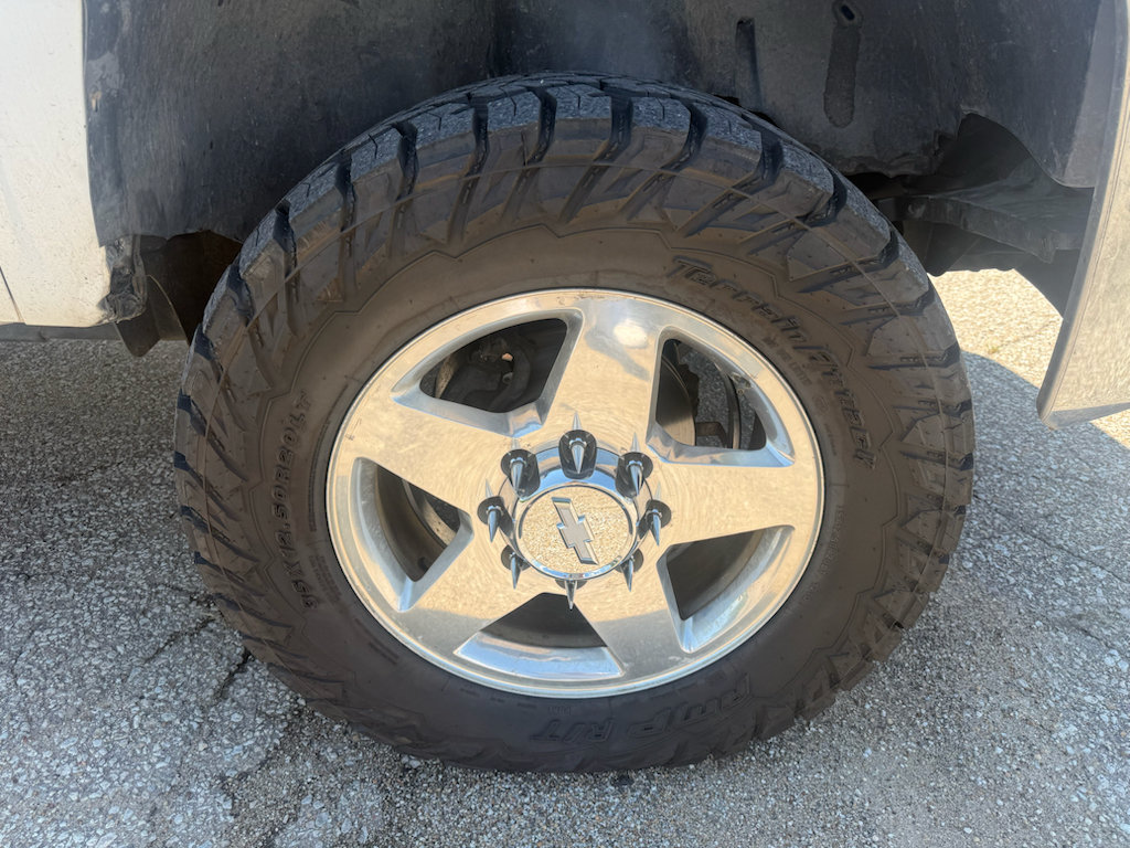Used 2007 Chevrolet Silverado 2500 LT w/ 2LT Convenience Package RWD image 6