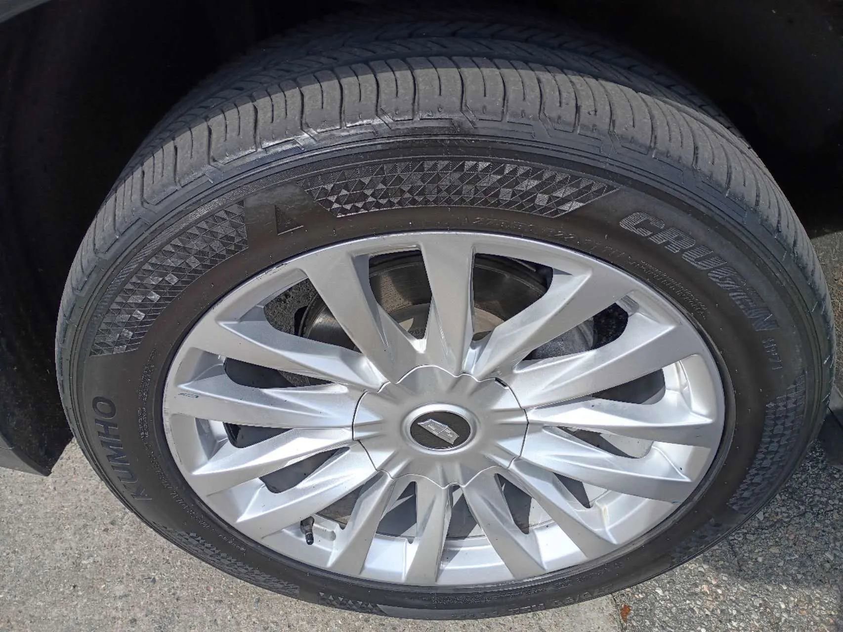 Used 2023 Cadillac Escalade ESV Luxury image 24