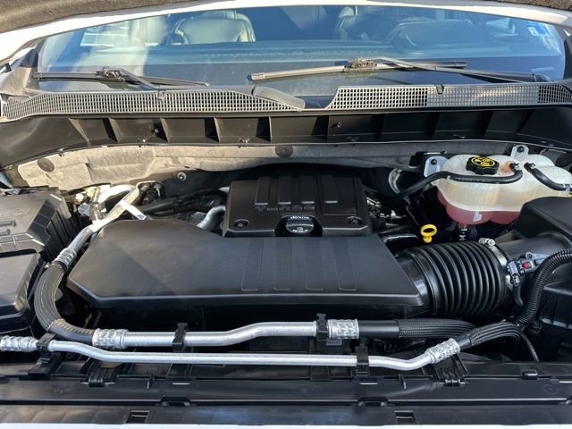 Used 2023 Chevrolet Silverado 1500 LT image 31