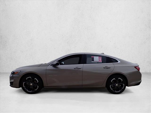 Used 2022 Chevrolet Malibu LT FWD image 2