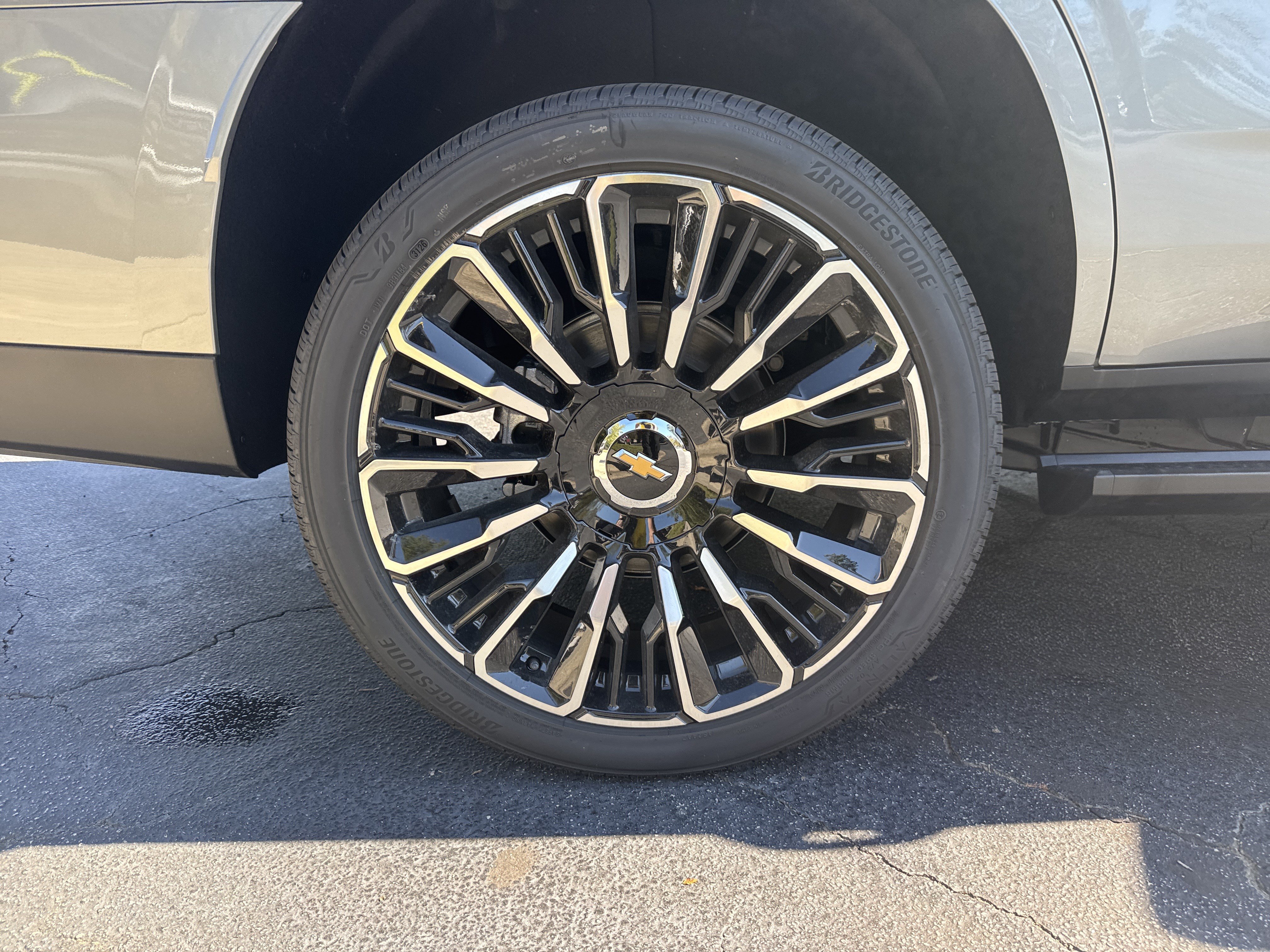 New 2027 Chevrolet Tahoe High Country AWD/4WD image 19