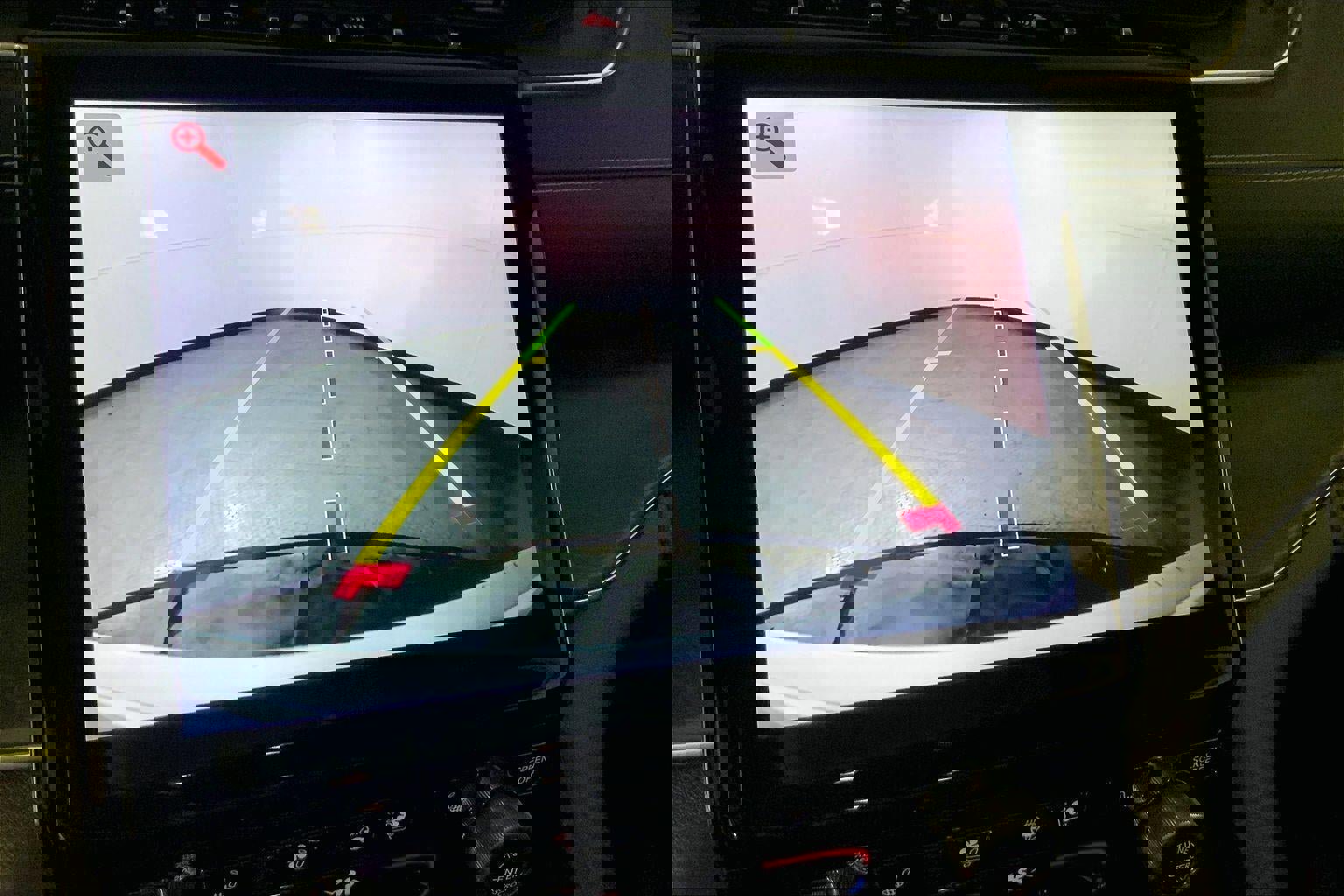 Used 2022 Jeep Grand Cherokee Overland w/ Luxury Tech Group IV image 21