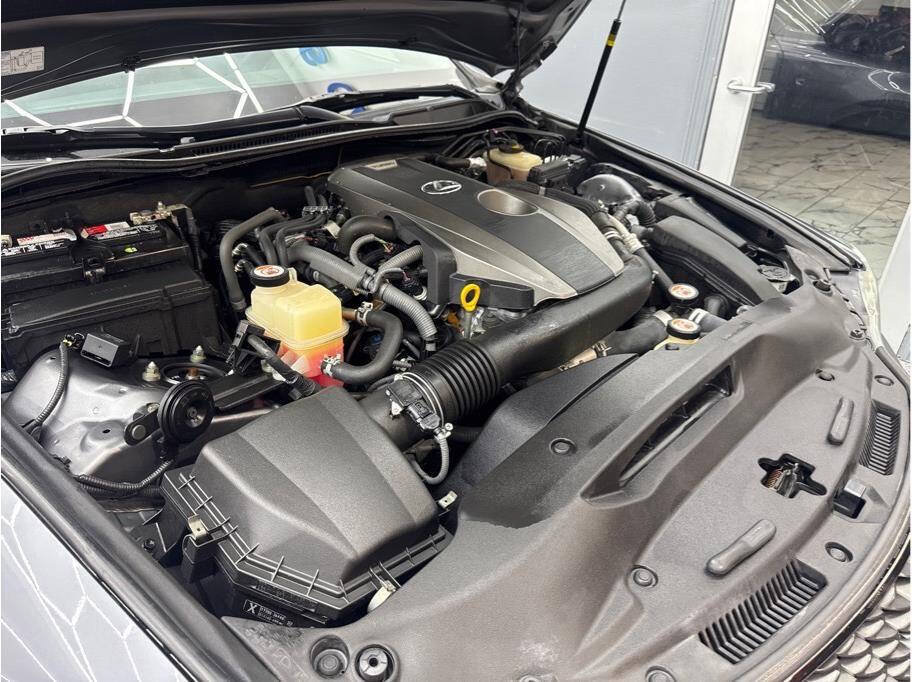 Used 2017 Lexus IS 200t F Sport w/ F Sport Package RWD image 26