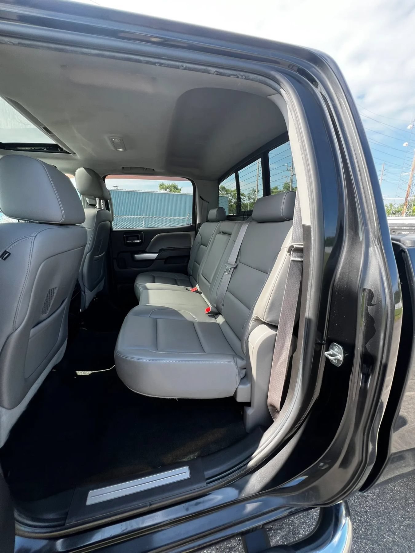Used 2015 Chevrolet Silverado 2500 LTZ w/ Duramax Plus Package AWD/4WD image 10