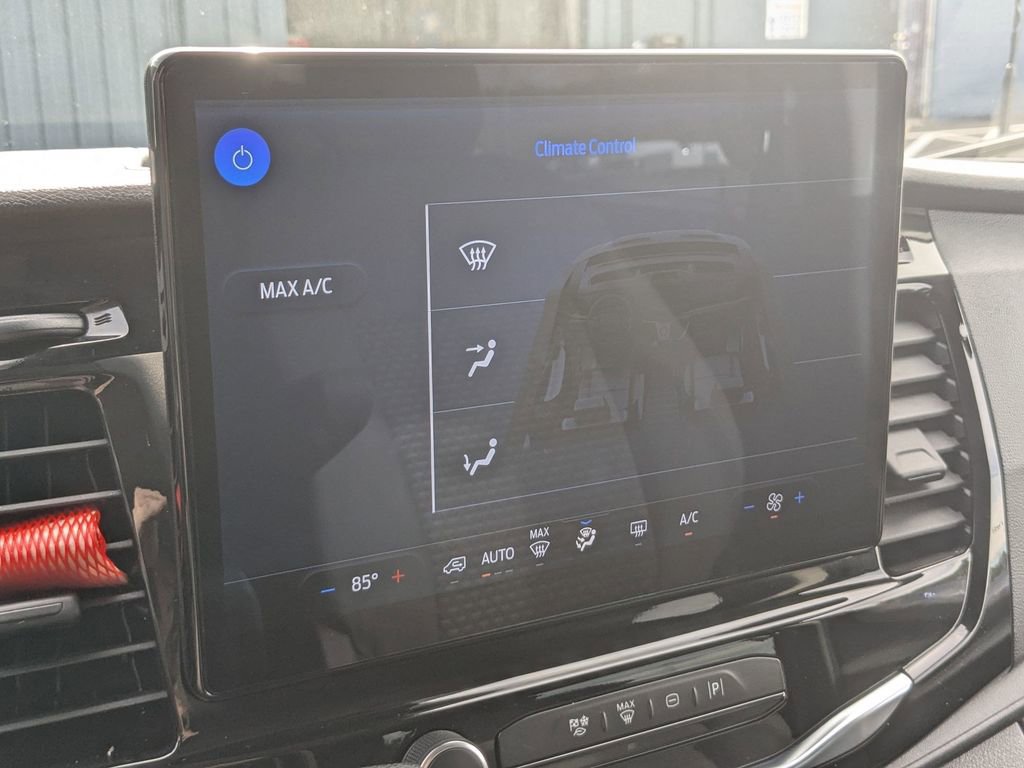 Certified 2024 Ford Transit 350 XLT image 20