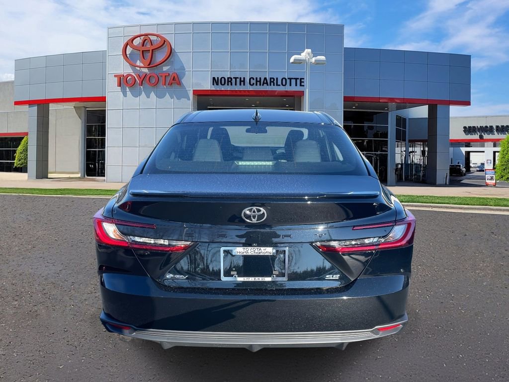 New 2026 Toyota Camry SE FWD image 10