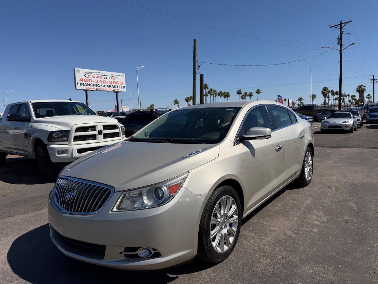 Used 2013 Buick LaCrosse Leather w/ Driver Confidence Package FWD image 3