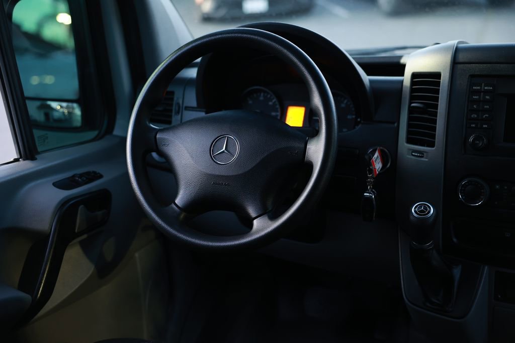 Used 2018 Mercedes-Benz Sprinter 3500 image 24
