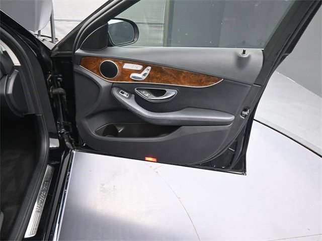 Used 2017 Mercedes-Benz C 300 4MATIC Sedan image 11