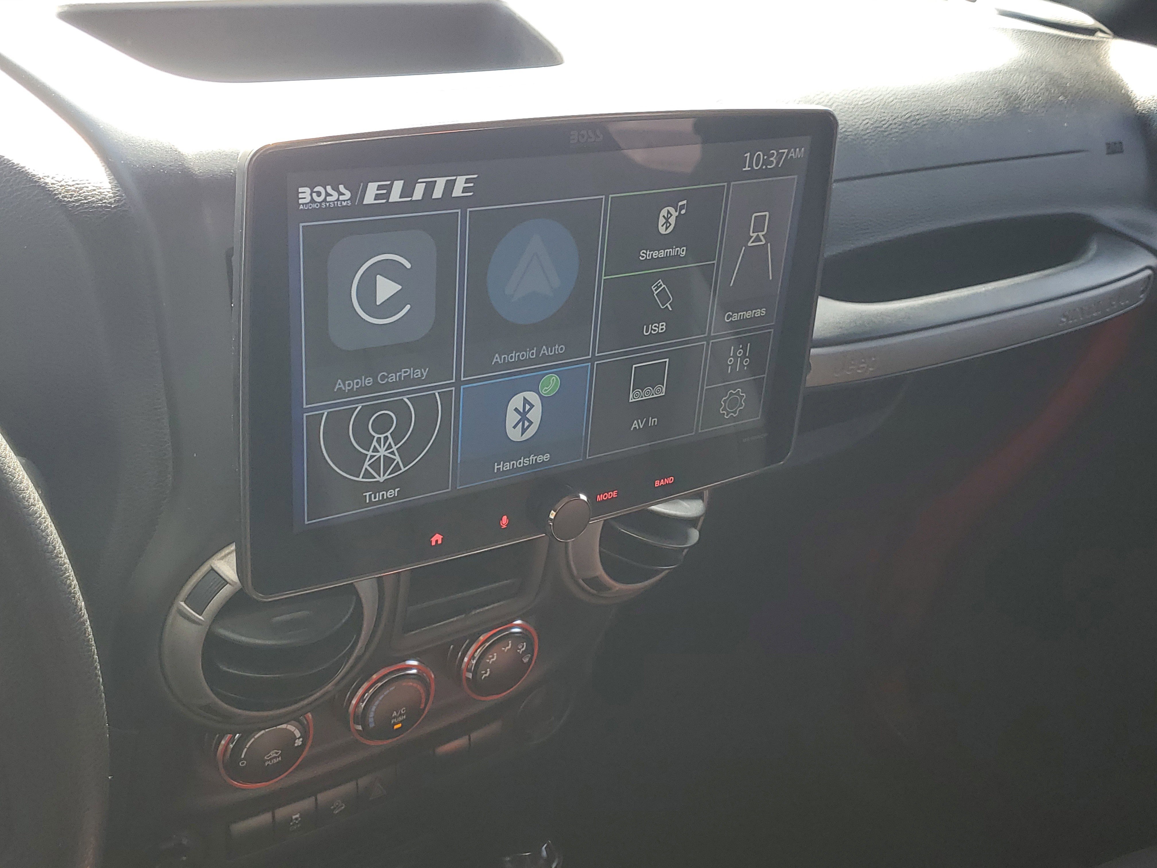 Used 2015 Jeep Wrangler Sport image 21