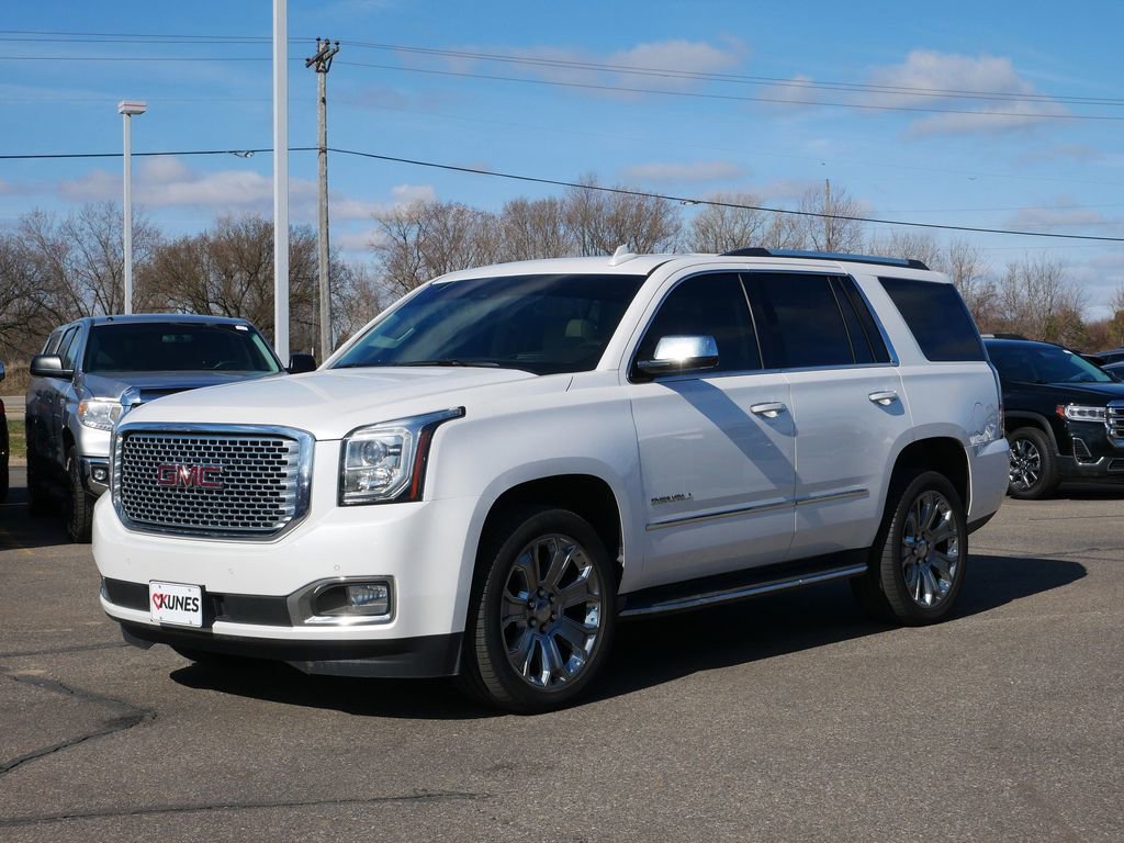 Used 2017 GMC Yukon Denali w/ Open Road Package AWD/4WD image 5