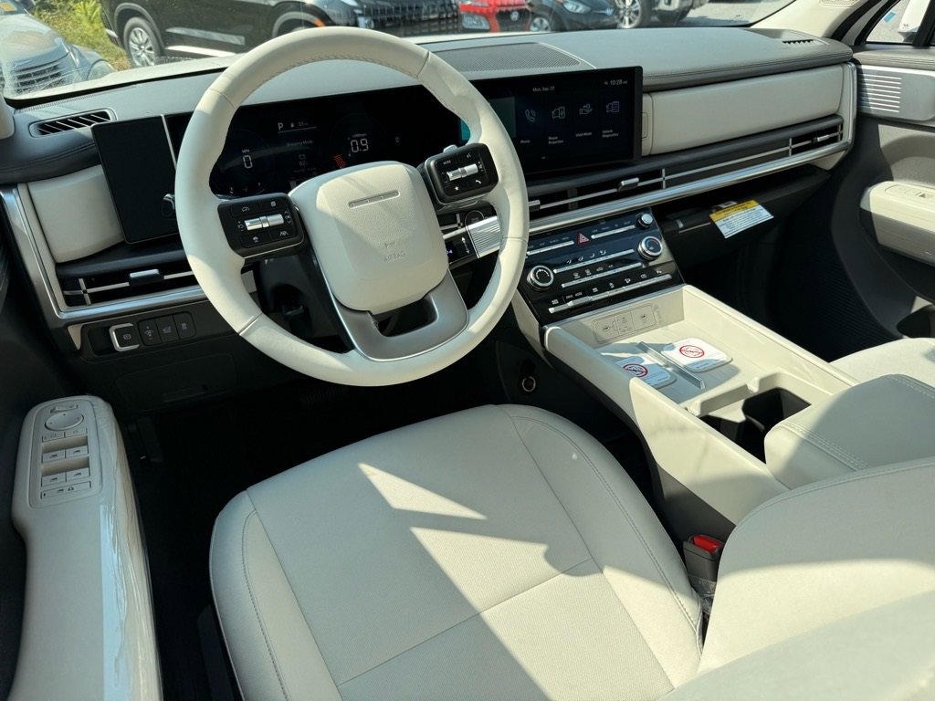 New 2026 Hyundai Santa Fe SE image 5