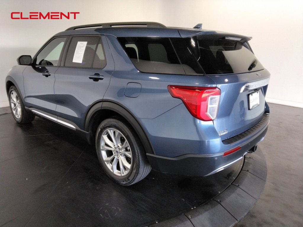 Used 2020 Ford Explorer XLT w/ Equipment Group 202A image 7