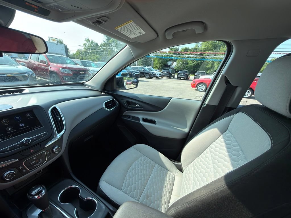 Used 2019 Chevrolet Equinox LS FWD image 25