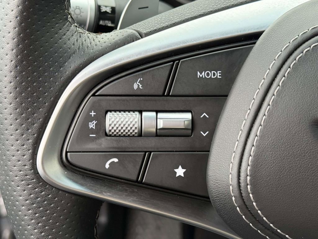 Certified 2024 Genesis GV70 3.5T Sport w/ Sport Advanced Package image 18