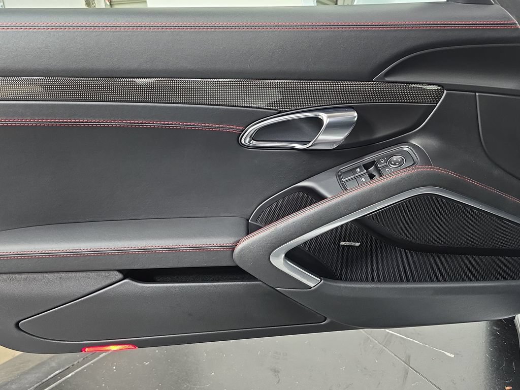 Used 2018 Porsche 911 GT3 RWD image 22
