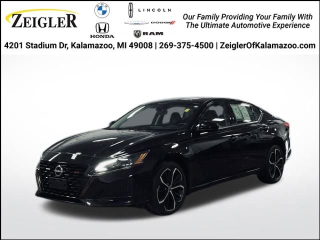 Used 2023 Nissan Altima 2.5 SR