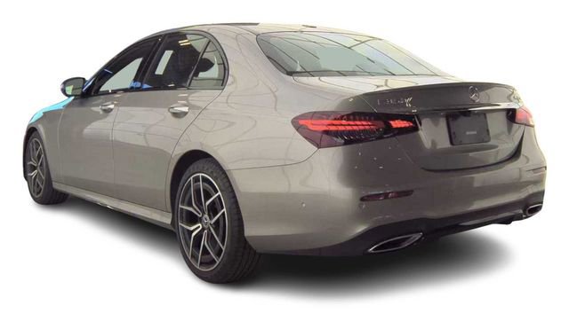 Used 2023 Mercedes-Benz E 350 4MATIC Sedan image 5