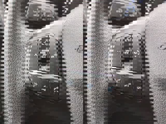 Used 2022 Ford Escape SE image 22