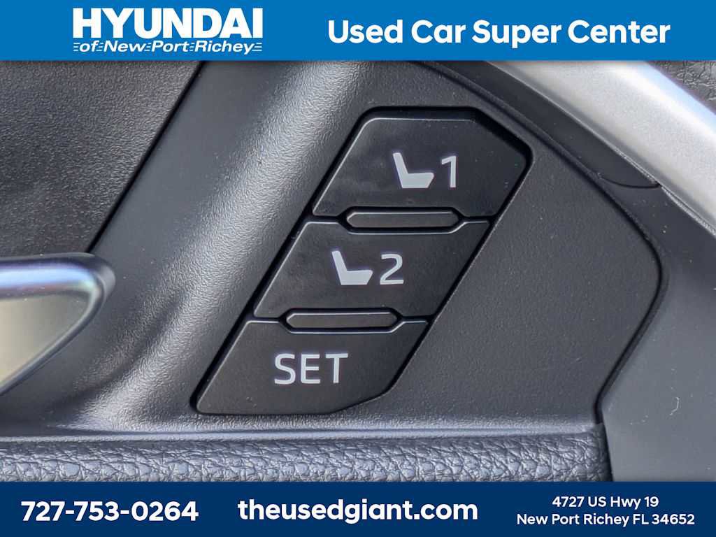 Used 2025 Toyota RAV4 Limited w/ Advanced Technology Package image 26