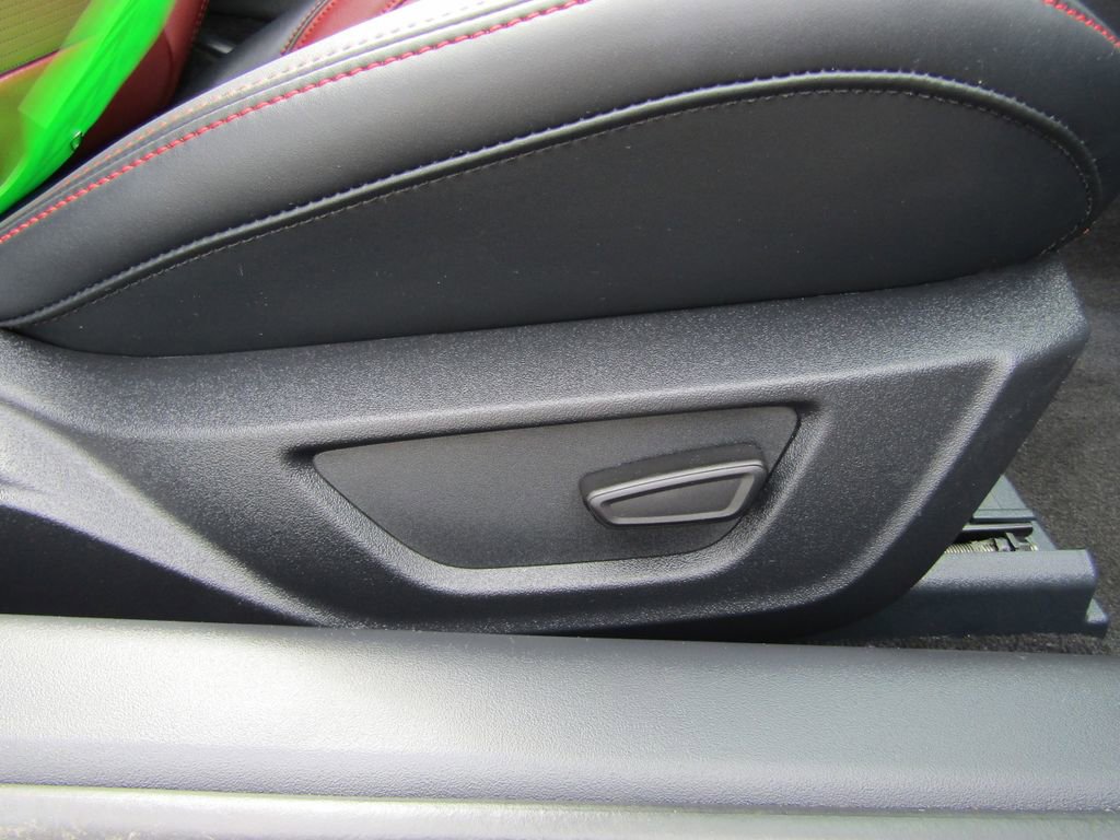 Used 2025 Ford Mustang GT Premium RWD image 43