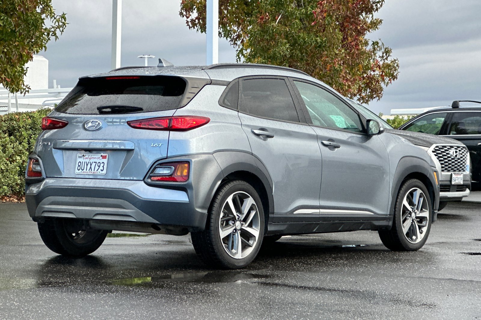 Used 2021 Hyundai Kona Limited w/ Cargo Package image 4