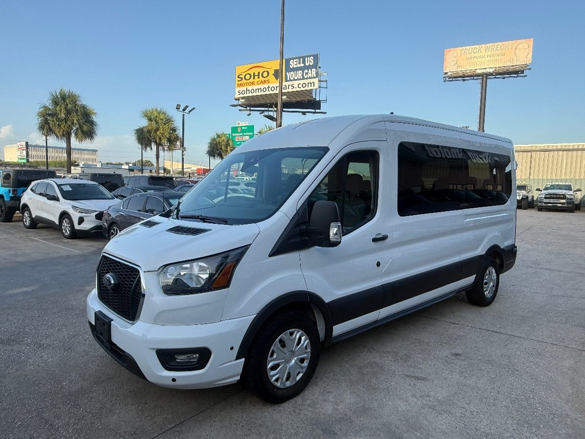 Used 2024 Ford Transit 350 XLT RWD image 7