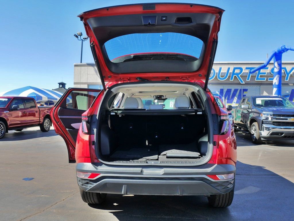 Used 2023 Hyundai Tucson SEL w/ Convenience Package image 16