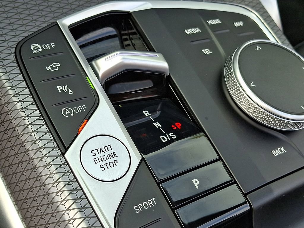 Used 2026 BMW M440i Convertible image 13