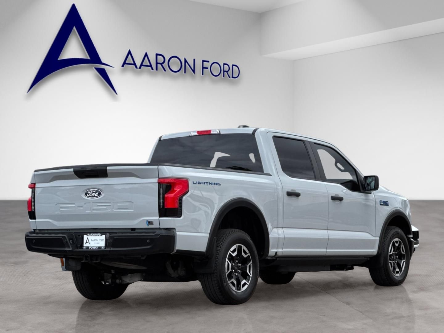 Used 2024 Ford F150 Lightning Pro image 6