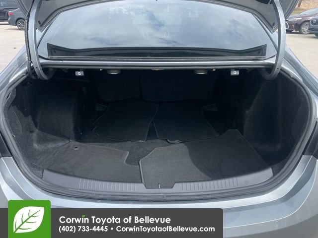 Used 2024 Chevrolet Malibu LT image 30