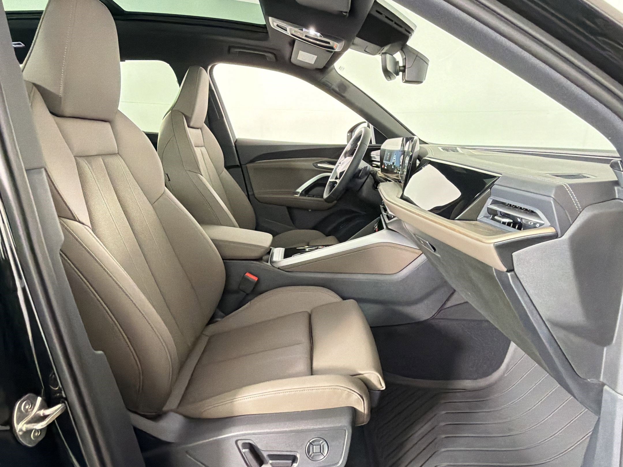 New 2026 Audi Q5 Premium AWD/4WD image 31