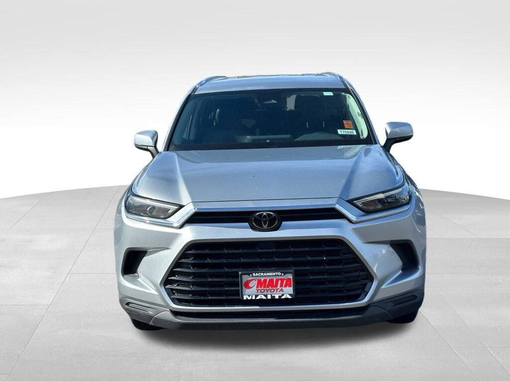 Certified 2025 Toyota Grand Highlander AWD image 9