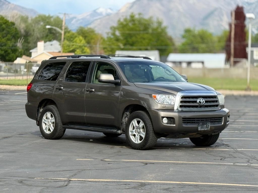 Used 2012 Toyota Sequoia SR5 w/ Premium Pkg AWD/4WD image 3