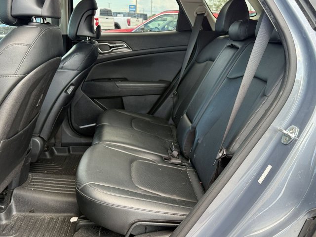 Used 2023 Kia Sportage EX FWD image 13
