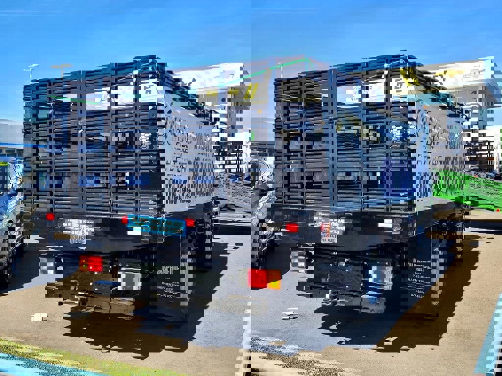 New 2025 Chevrolet Low Cab Forward image 6